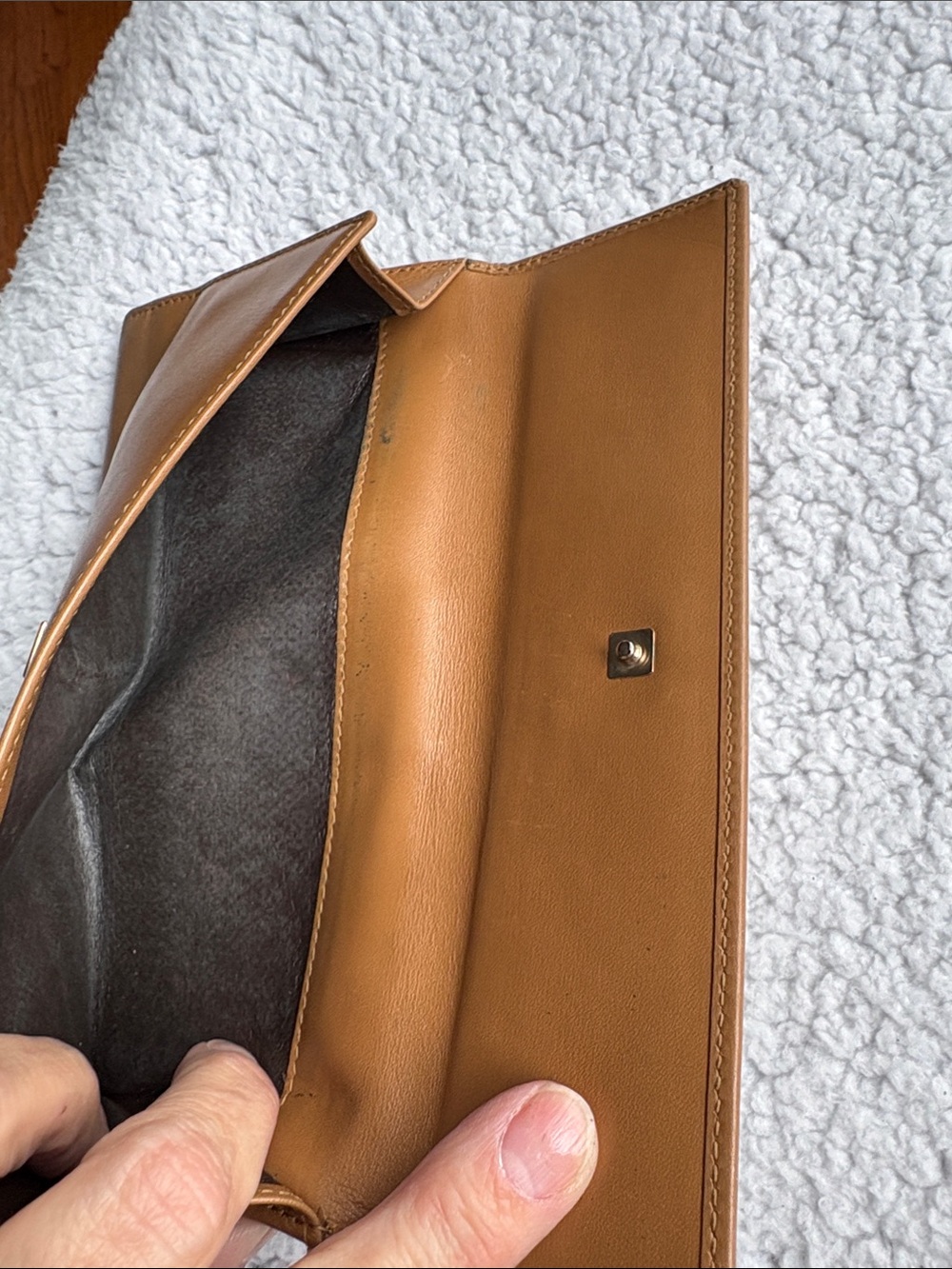 Gucci Interlocking Gold GG Calfskin Camel Colored Leather Continental Wallet - Picture 5 of 14